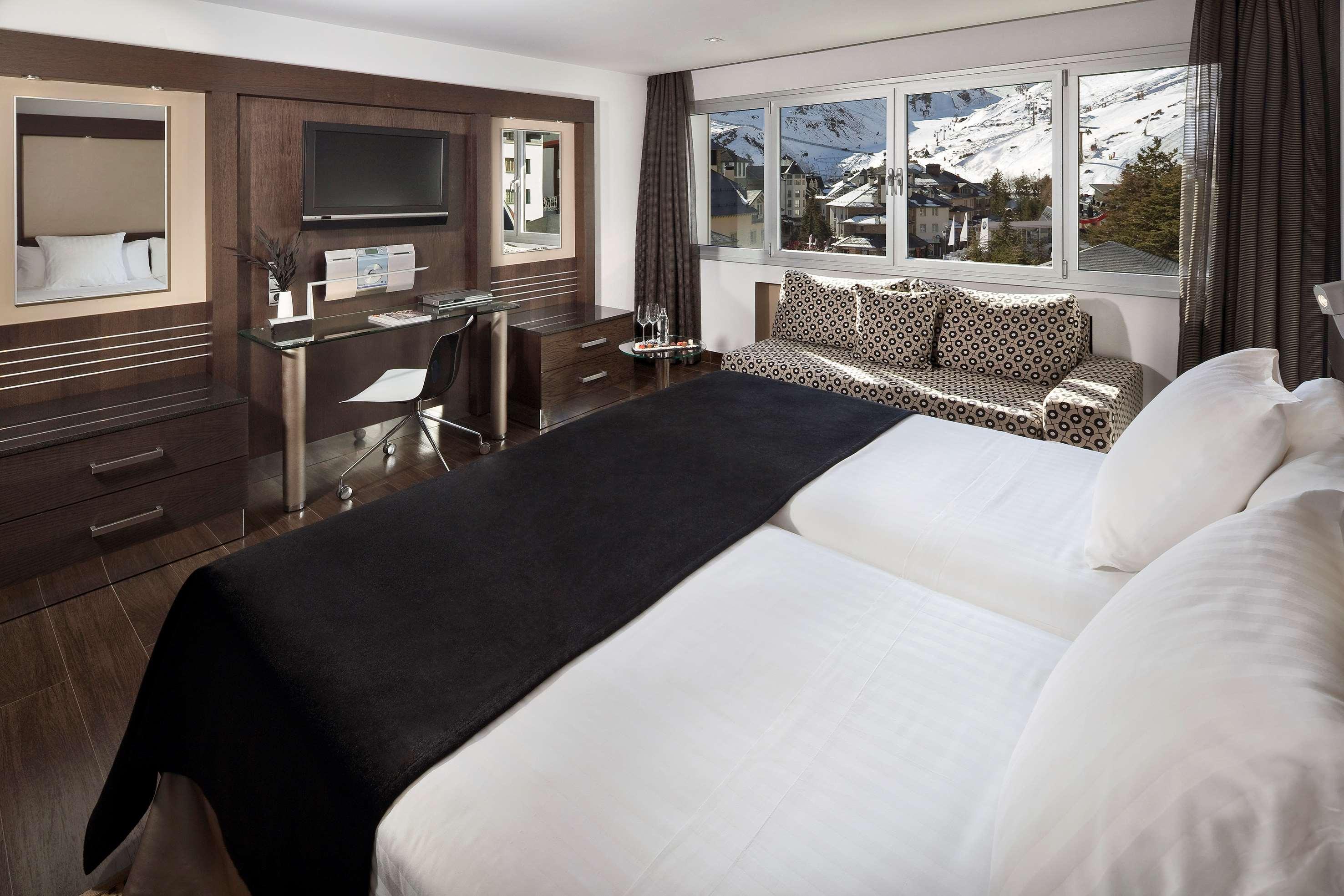 Melia Sol Y Nieve Hotel Sierra Nevada Exterior photo